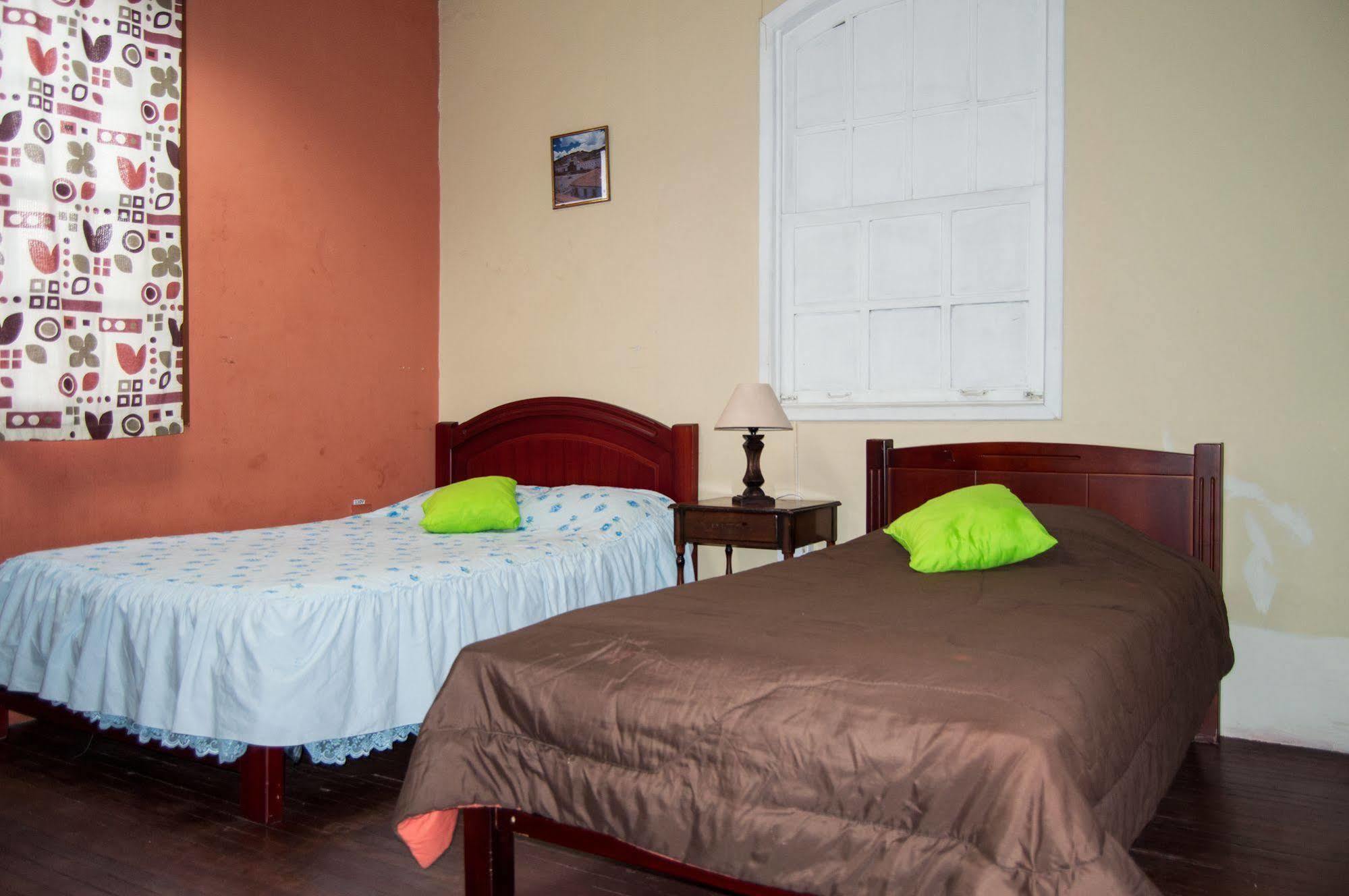 Hostel Discovery Quito Puembo Exteriér fotografie
